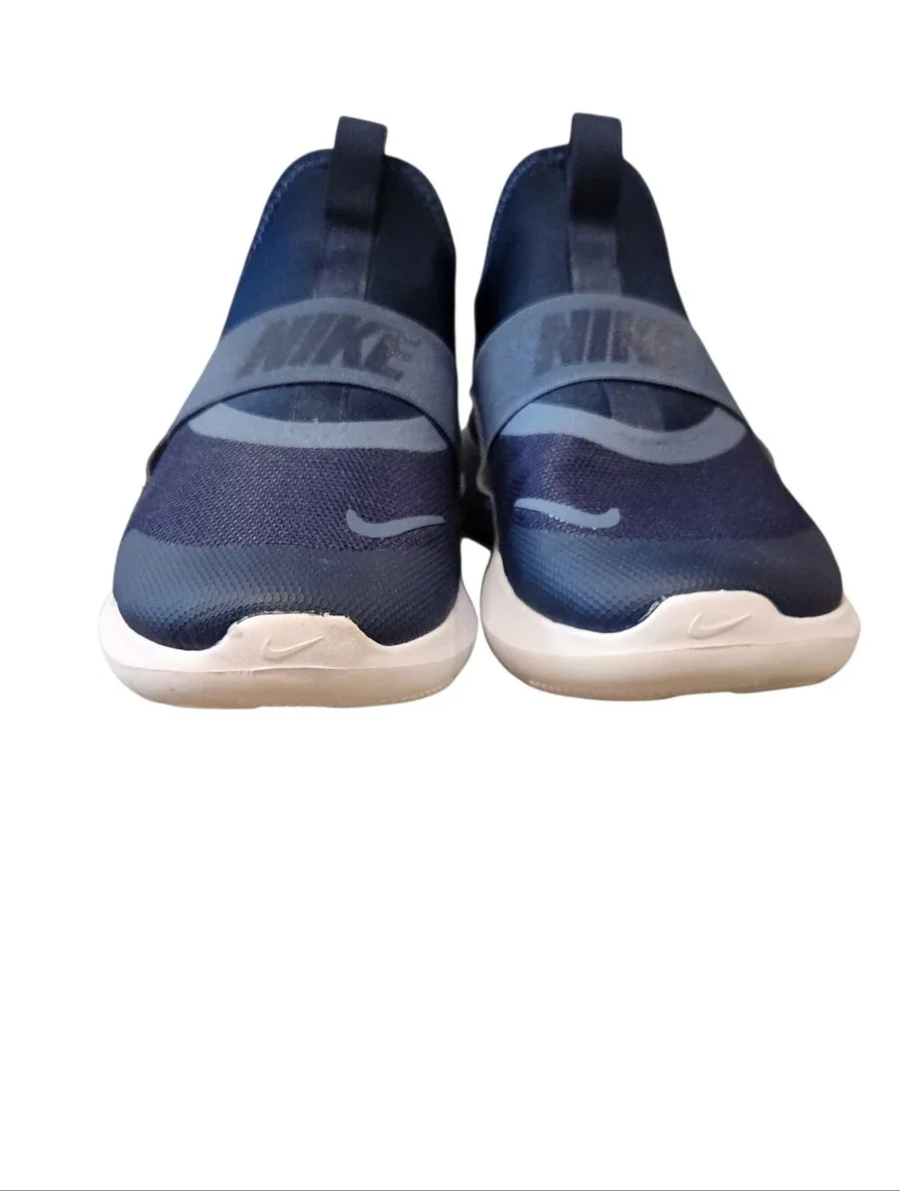 Nike, Kids, Flex Runner 4 Running Shoe, 6Y, Medium